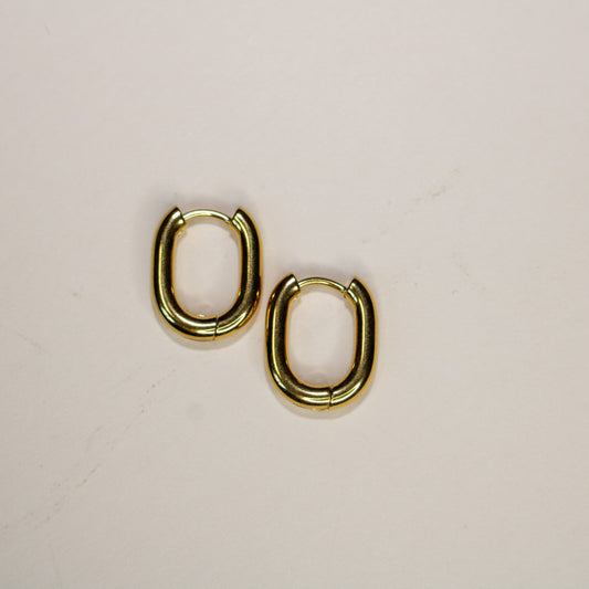 Classic Gold Huggie